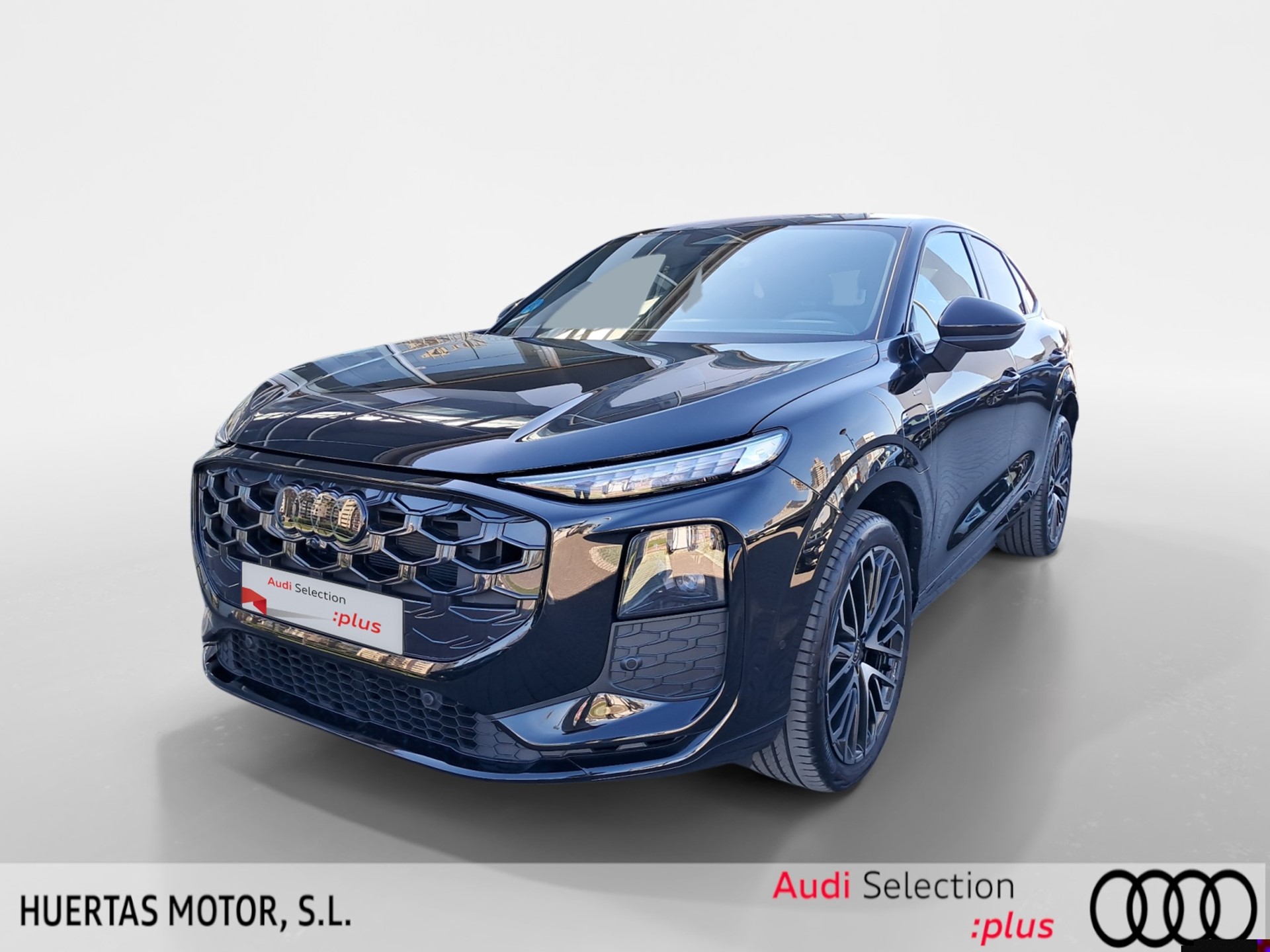 AUDI Q3 TODOTERRENO 1.5 PHEV S TRONIC BLACK LINE 272 5P
